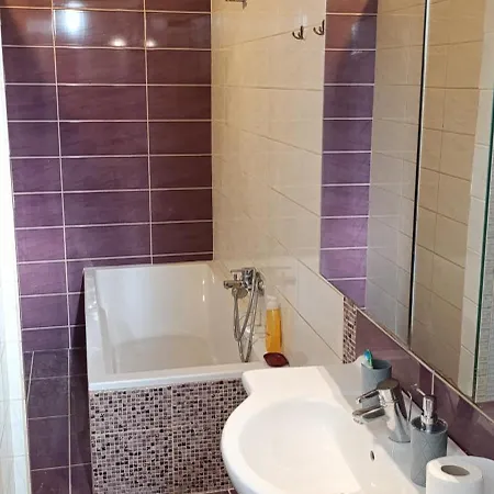 Traditional Two Level * Liapades